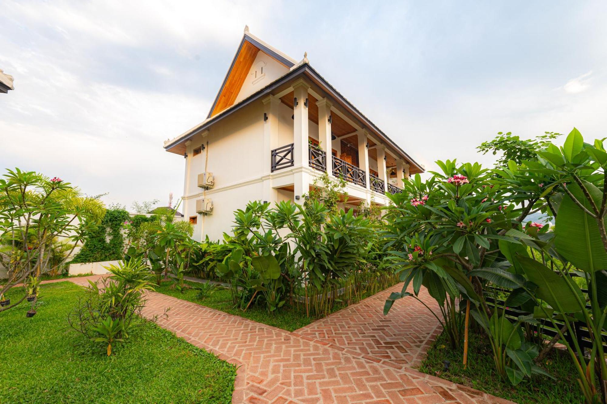 Madilao Hotel 琅勃拉邦 外观 照片