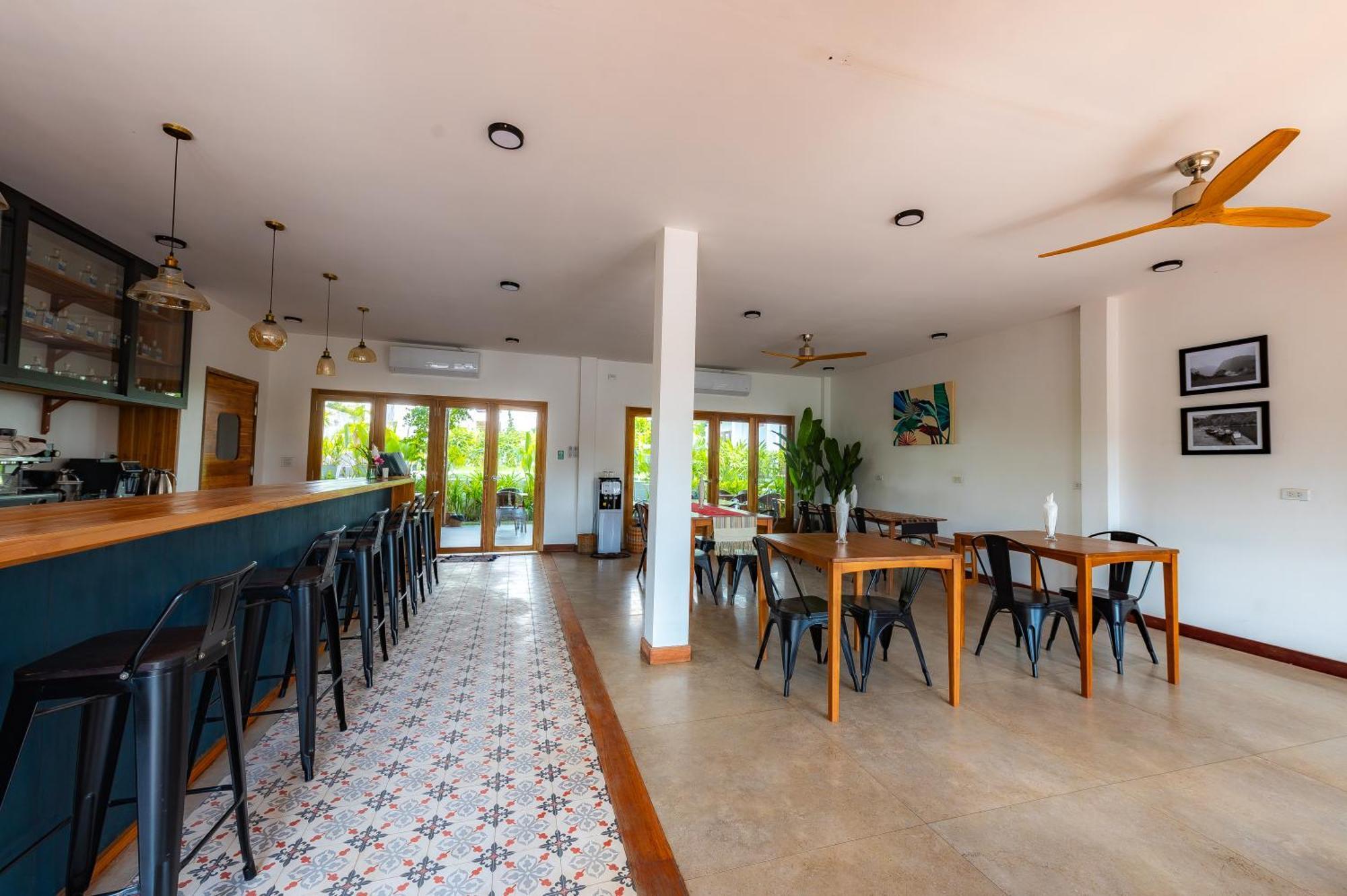 Madilao Hotel 琅勃拉邦 外观 照片