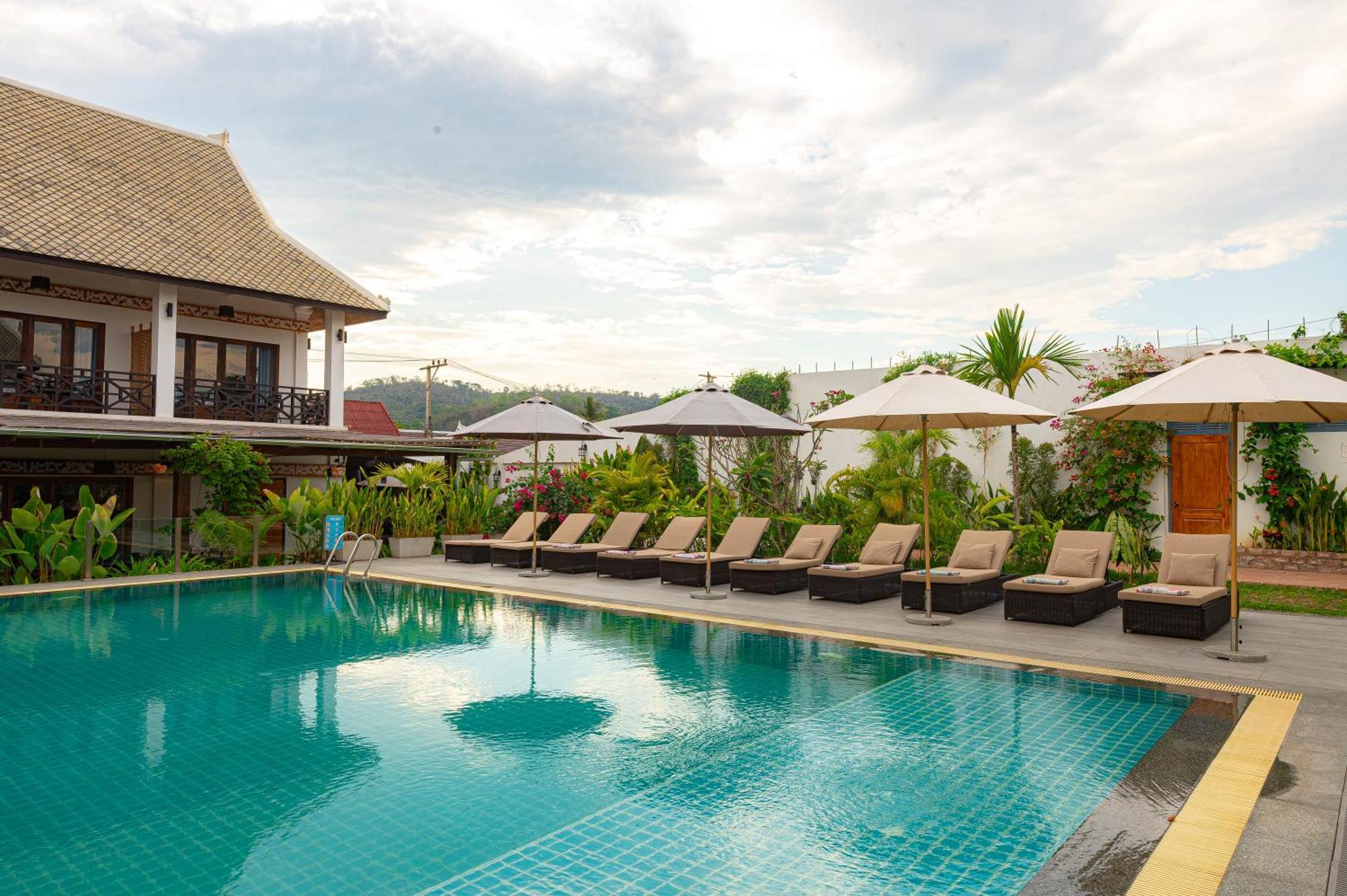 Madilao Hotel 琅勃拉邦 外观 照片