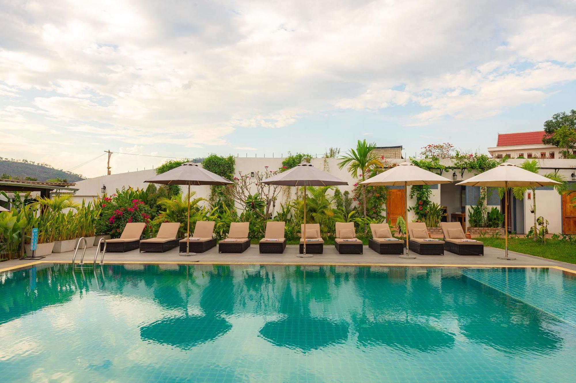 Madilao Hotel 琅勃拉邦 外观 照片