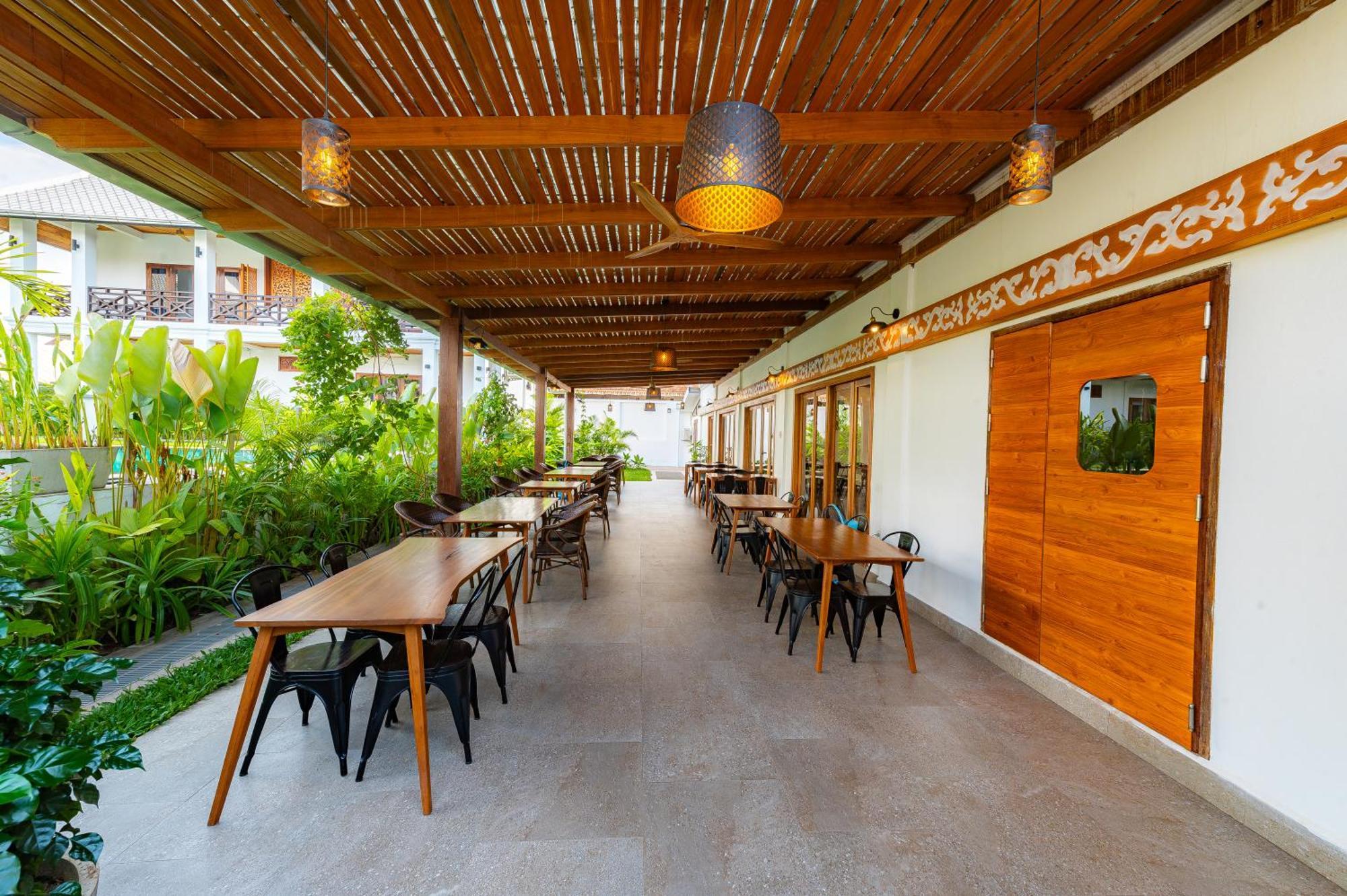 Madilao Hotel 琅勃拉邦 外观 照片
